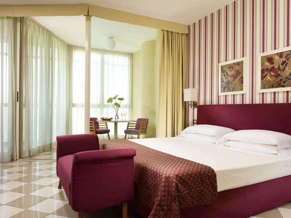 Una Hotels The One Milano Hotel & Residence San Donato Milanese Habitación foto